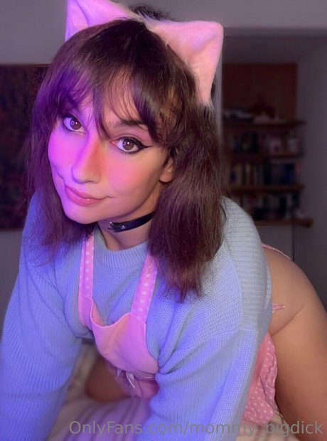 mommybigdickk xxx star image