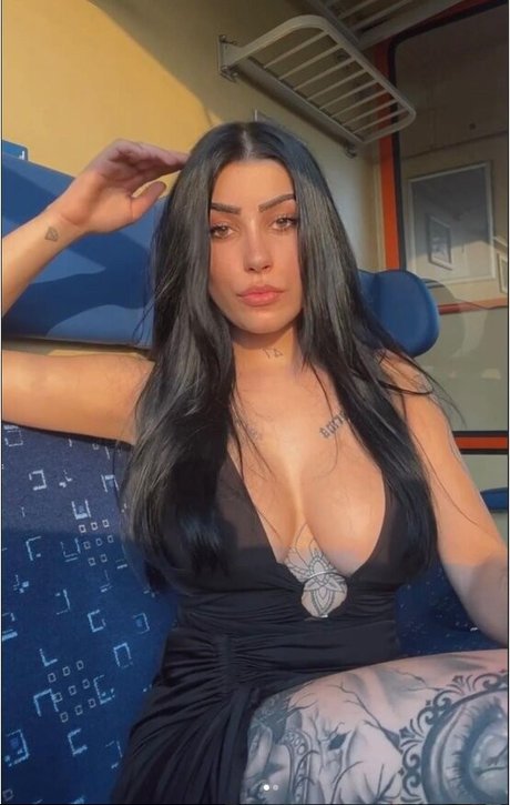 Kelemen Niki nudes model picture