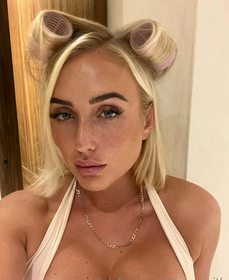 tiggysmith pornstar adult gallery