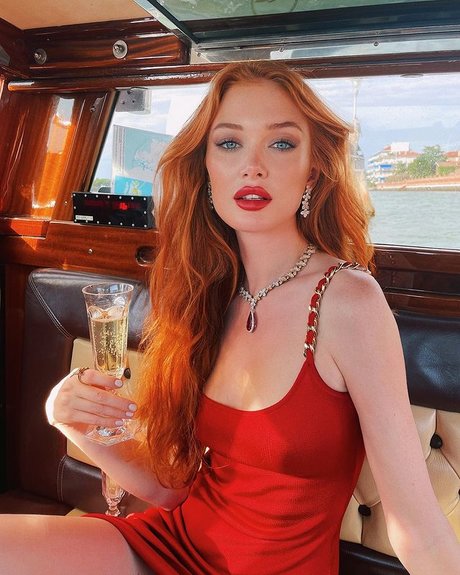 Angelina Michelle nude pornstar picture