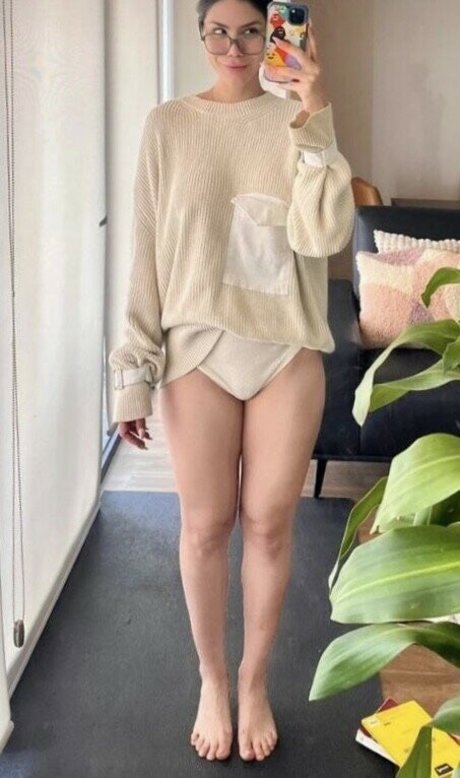 Wen Fuentes model hd picture