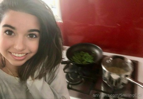 smilingcici best actress picture