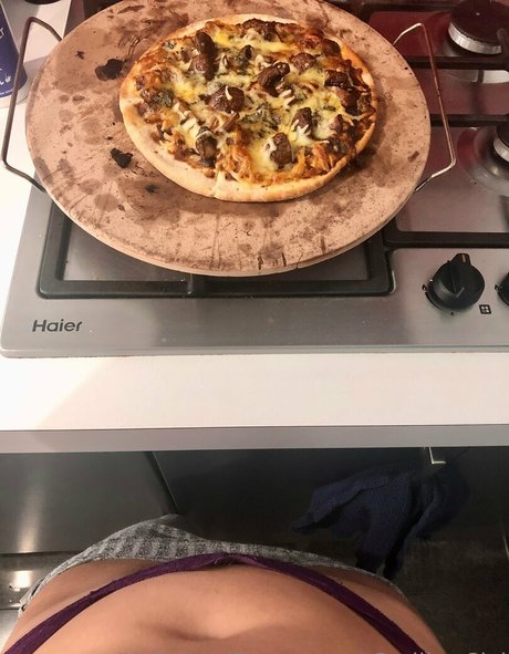 smilingcici pornstar free pics