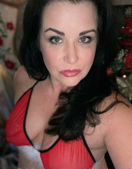 evparrishsouthernmil star naked pic