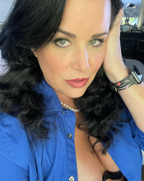 evparrishsouthernmil pornstar perfect image