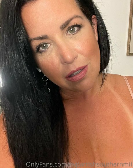 evparrishsouthernmil adult model picture