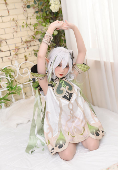 PoppaChan sexy star img