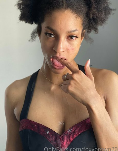 Foxybrown20 model hot images