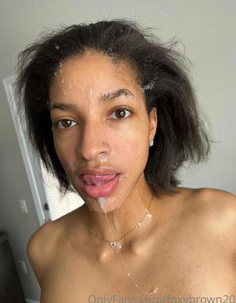 Foxybrown20 nice model img