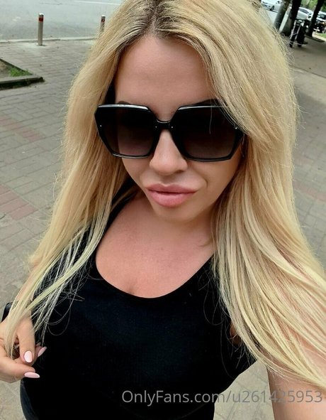 fierymommy model porn photos