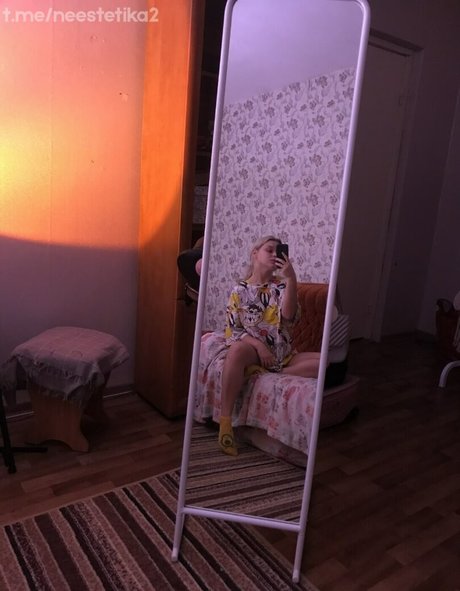 Lenny Bright star sexy pictures