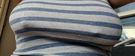 sinfullypurrfuct pretty model pics