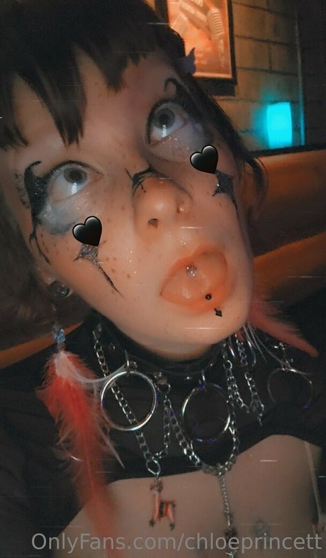 chloeprincett nude model picture