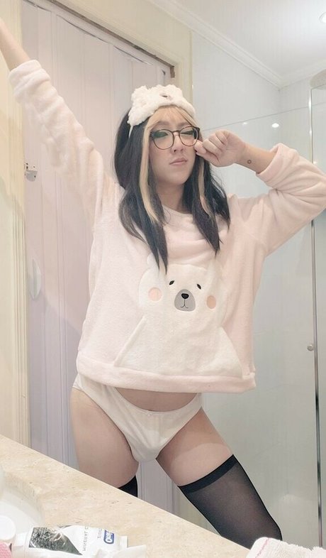 Nicxlinha model nude pics