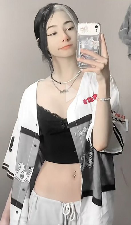 Ana Langdon beautiful actress gallery