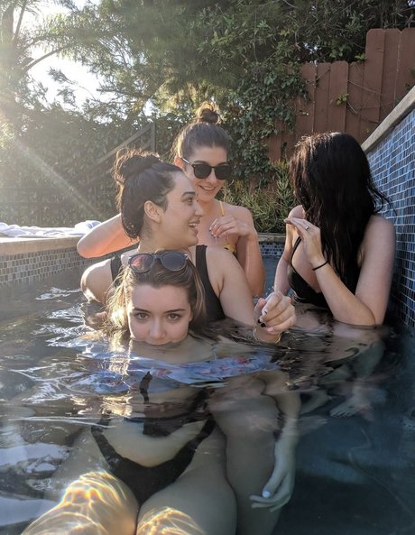 poopernoodle pornstar beautiful archive