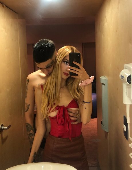 Michelleehardy free actress archive