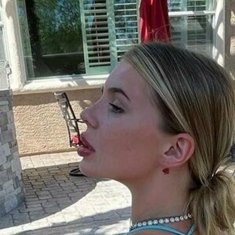 Cecily Demille model erotic picture