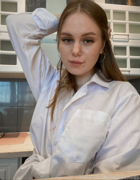 MichelleMiles pornstar perfect photo