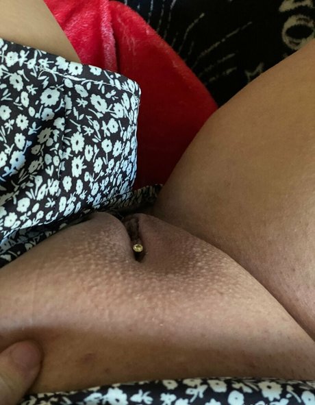 mcherryyy art model archive