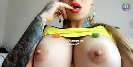 rabbitliciousss star naked img