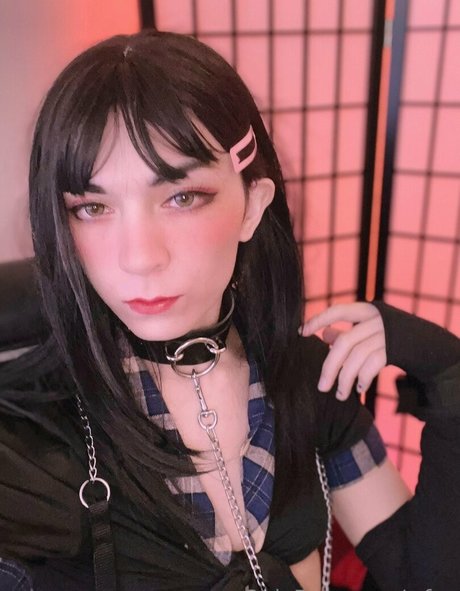 Rika Rae Fox pornographic model gallery