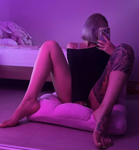 Jee i queen_ pornstar top img