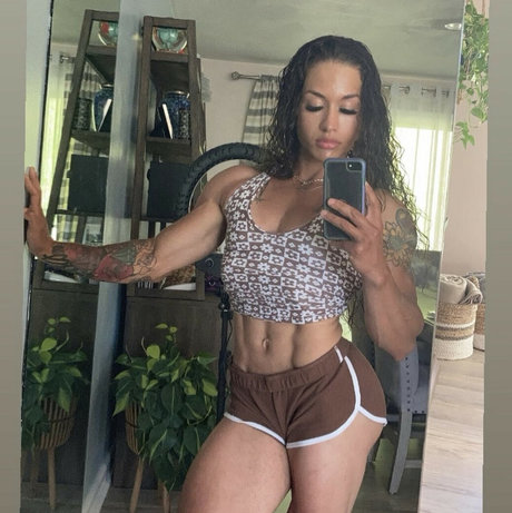 Francesca Mujica model high quality picture