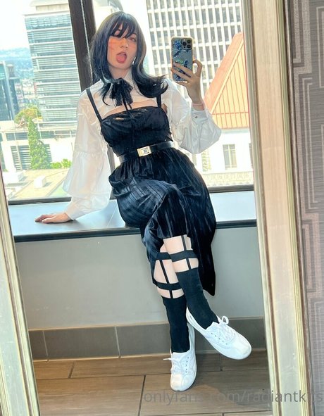 radiantkitsune pornstar hd images