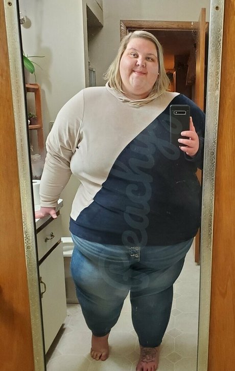 peachyg28 model high quality galleries