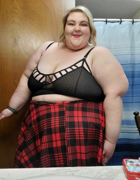 peachyg28 Profile pic