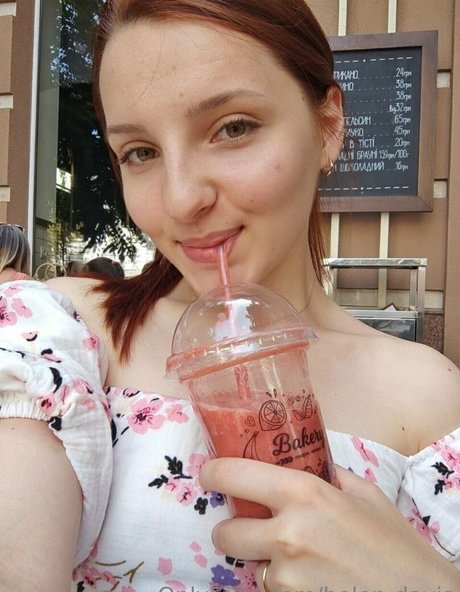 Helen Davis star pornographic pictures