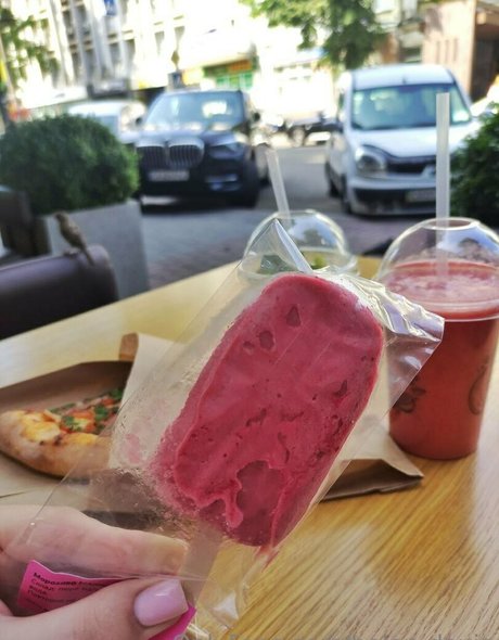 Helen Davis nice star pic