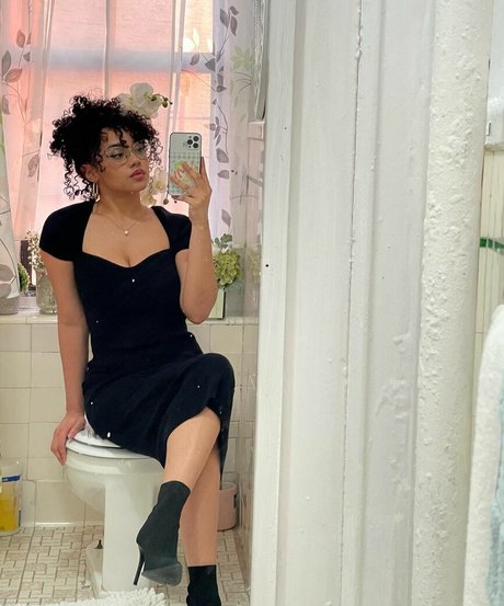 itsqueennovaa best model photos