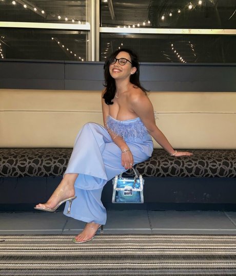 itsqueennovaa naked model pictures