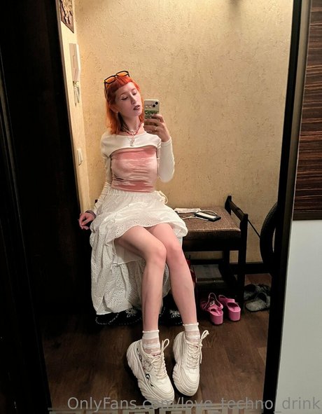 love techno drink Profile pic