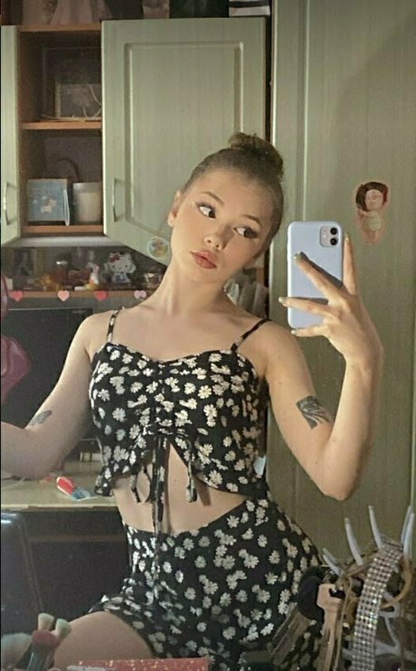 dinaria sweet high quality pornstar pic