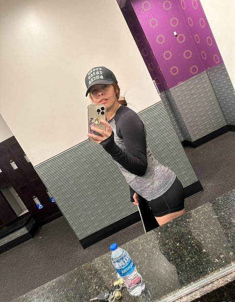 latinafoxy69 nudes actress image