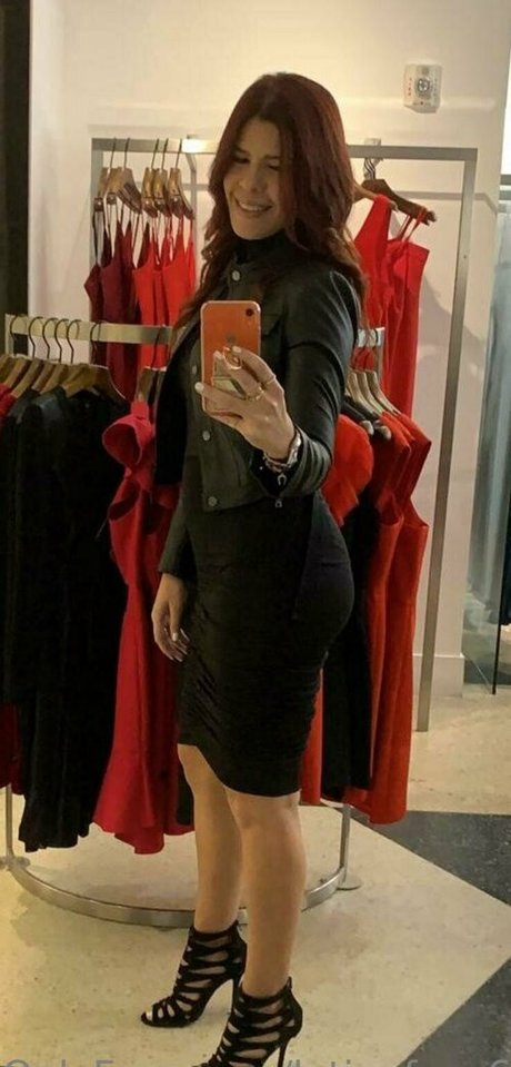 latinafoxy69 star nudes images