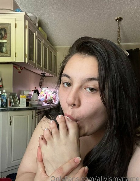 big labia onlyfans nice photo