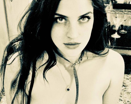 Divajilly model nudes pics