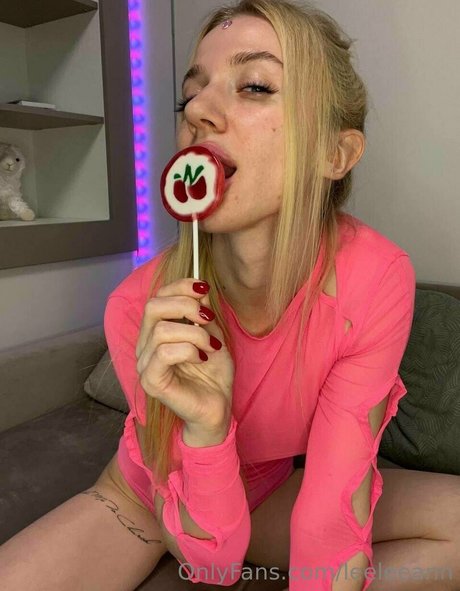 redhead dildo onlyfans sexy xxx images