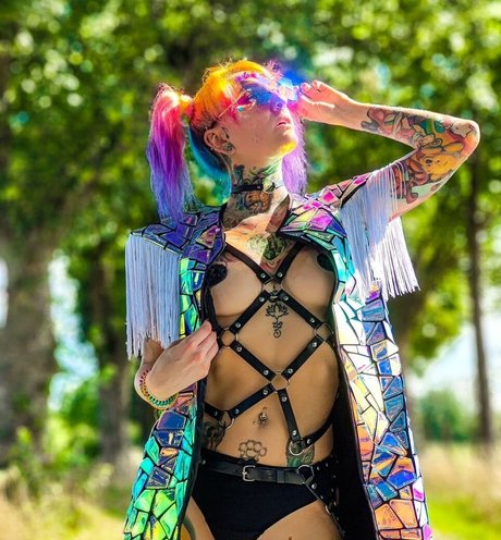 realcherryqueen pretty model pictures