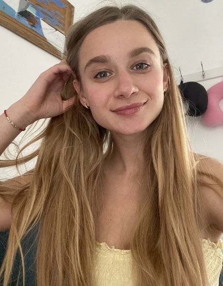 touch nancydrew model top photos