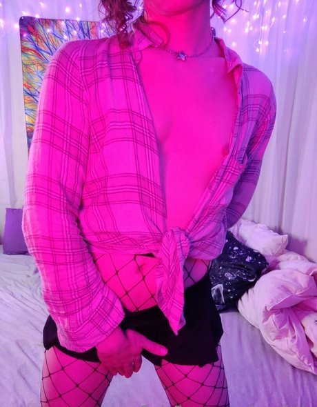 lyzalittle xxx actress photo