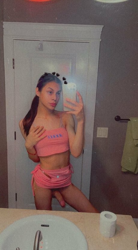 Angel Adora porn actress img