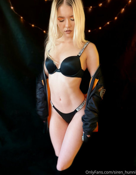 siren hunni sex star photos