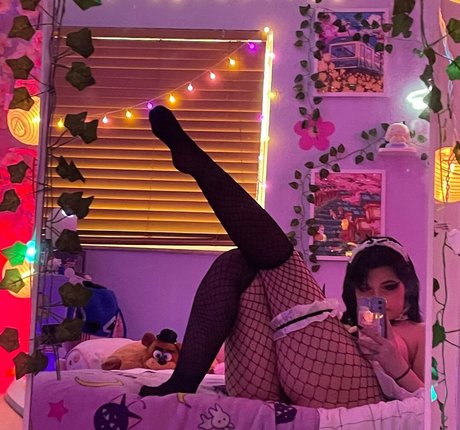 okay kylie perfect actress pics