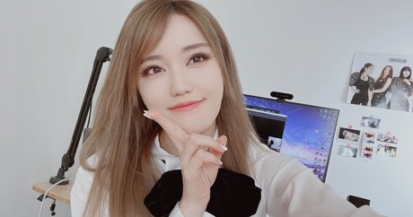 Plushys erotic star img