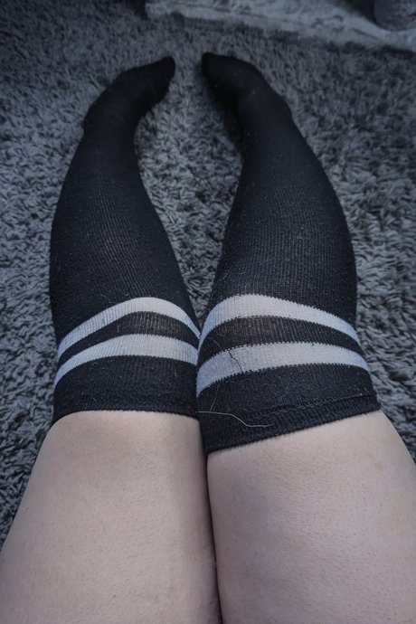 Easygoinggoth top star photos